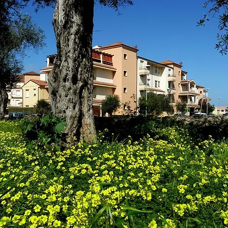 Borgo Degli Ulivi *
